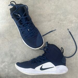 Nike sneakers Navy and White Hyperdunk X TB Basketball size 6 womens